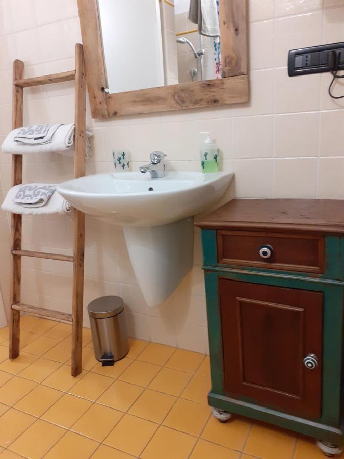 Apartamento La Casa Sulla Vecchia Riva Ferrara Exterior foto